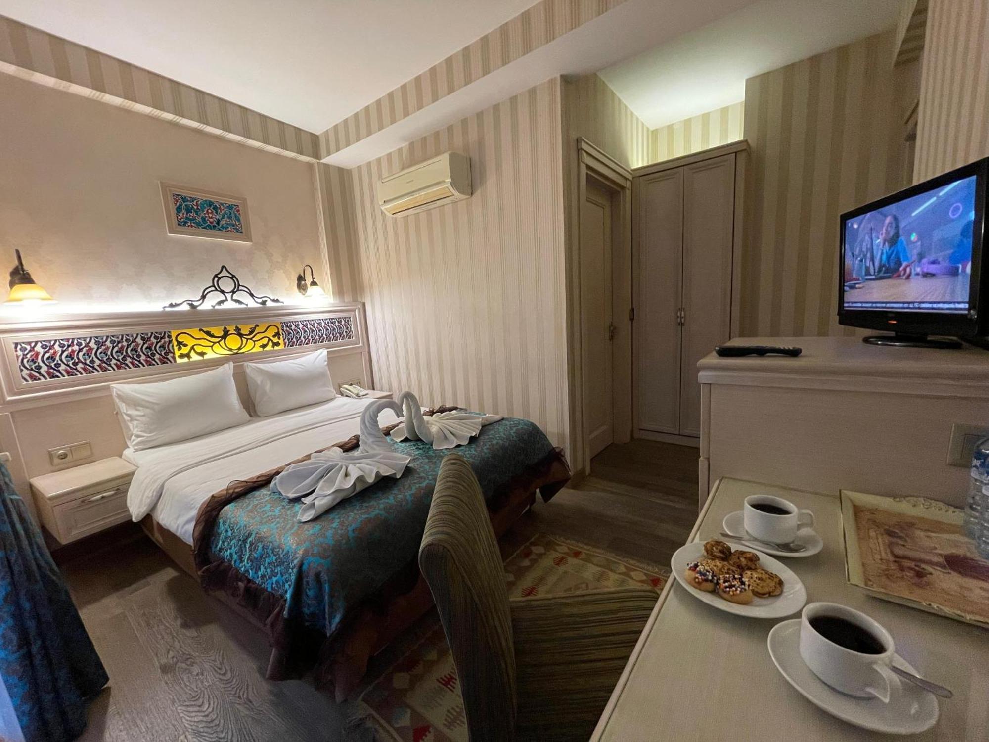 Hotel Novano Istanboel Buitenkant foto